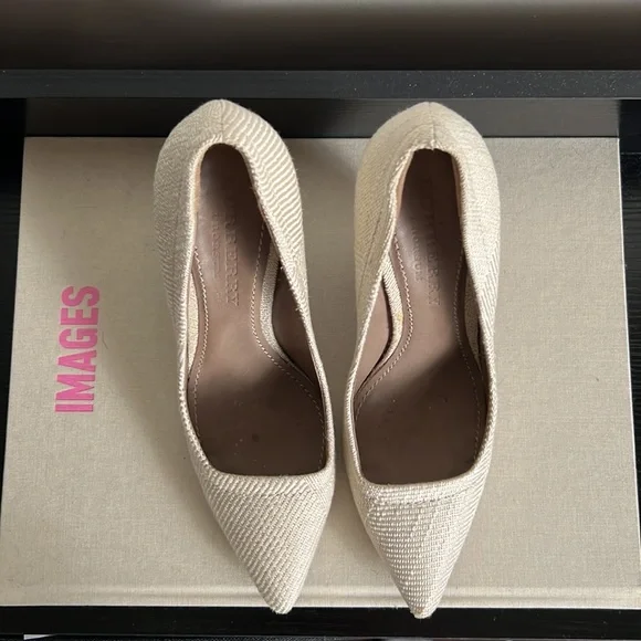 Burberry ivory snake skin wedge heels - Picture 3 of 6